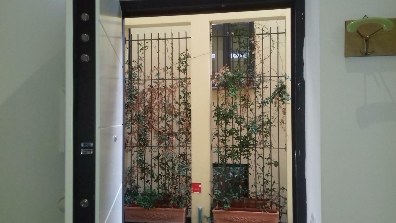 Apartamento 10 Via Giuseppe Sirtori Milán Exterior foto
